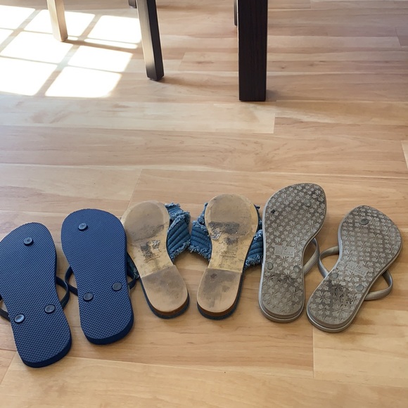 Flip Flop Bundle - Picture 2 of 2